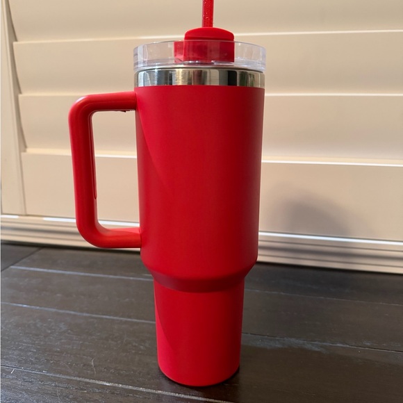 Stanley Red Crimson 40 oz Travel Mug with Handle - Picture 2 of 6